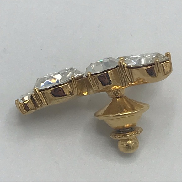 Crystal Bunny Rabbit Pin - Picture 10 of 12